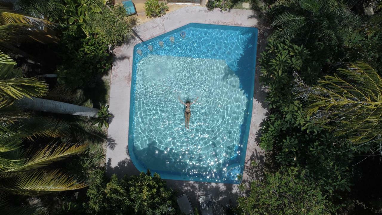 Casa Kin33 Acomodação com café da manhã Cancún Exterior foto